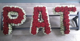 Pat Lettering All Roses